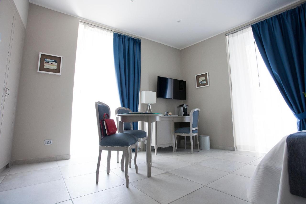 Residenza San Ferdinando Otel Napoli Dış mekan fotoğraf
