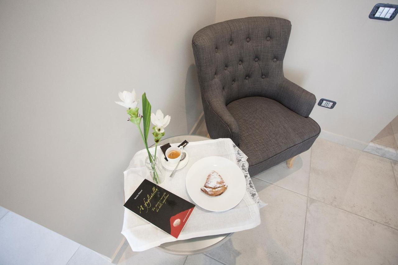 Residenza San Ferdinando Otel Napoli Dış mekan fotoğraf