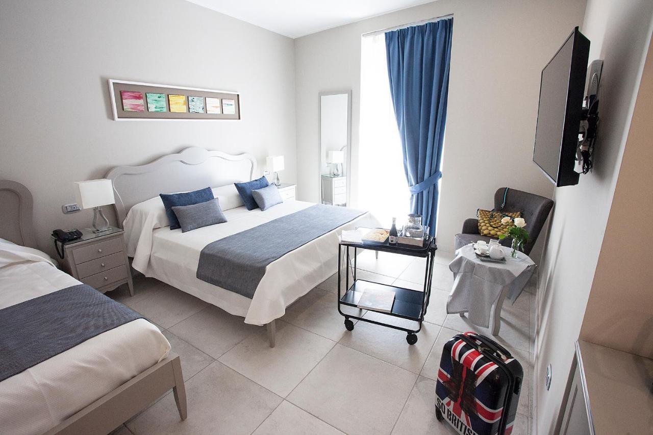 Residenza San Ferdinando Otel Napoli Dış mekan fotoğraf