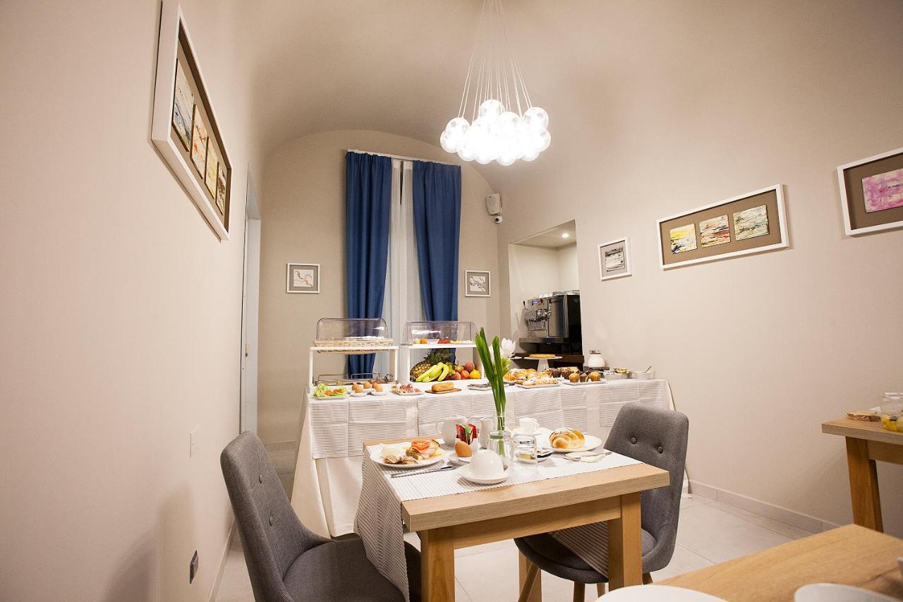 Residenza San Ferdinando Otel Napoli Dış mekan fotoğraf