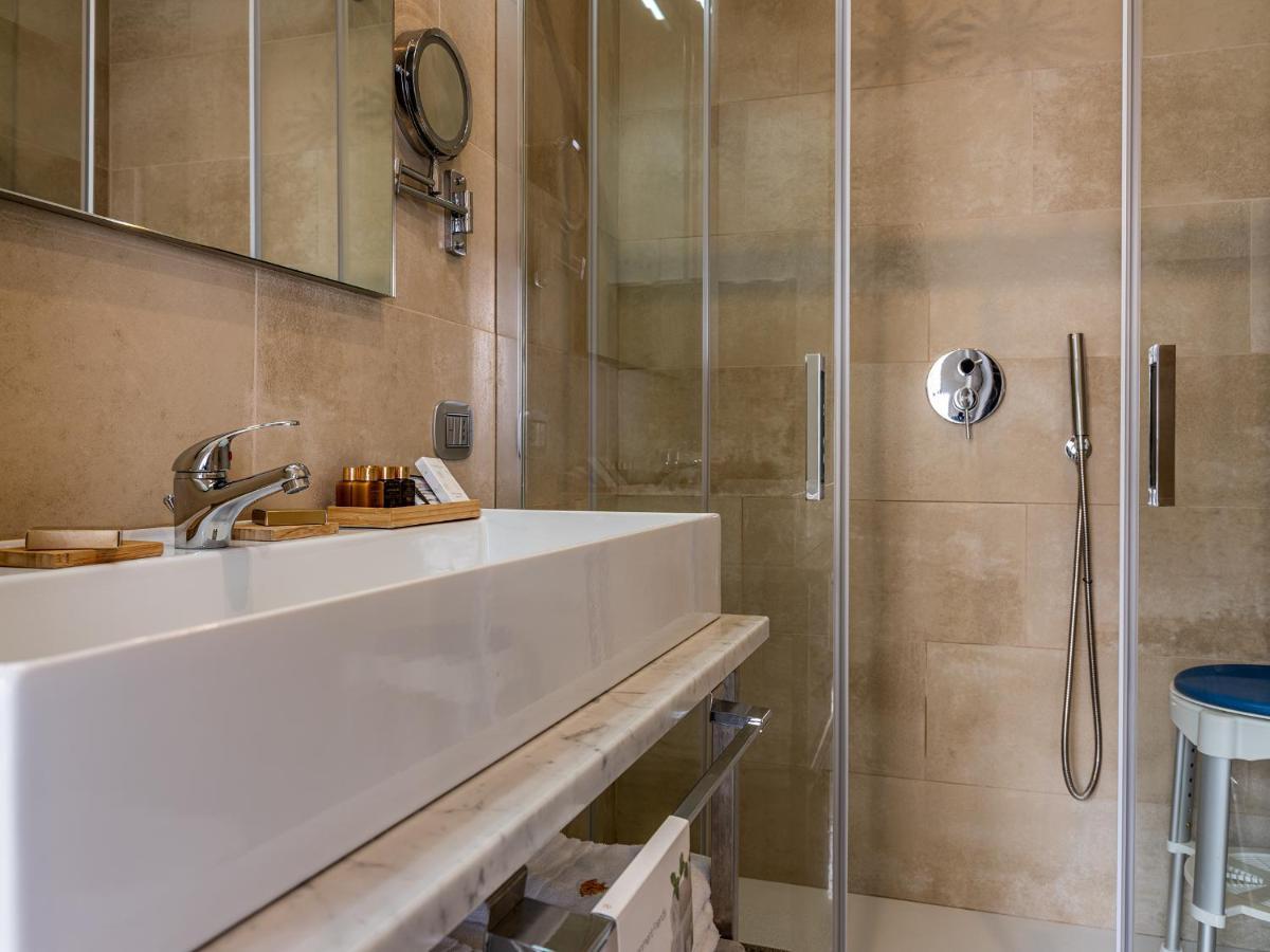 Residenza San Ferdinando Otel Napoli Dış mekan fotoğraf