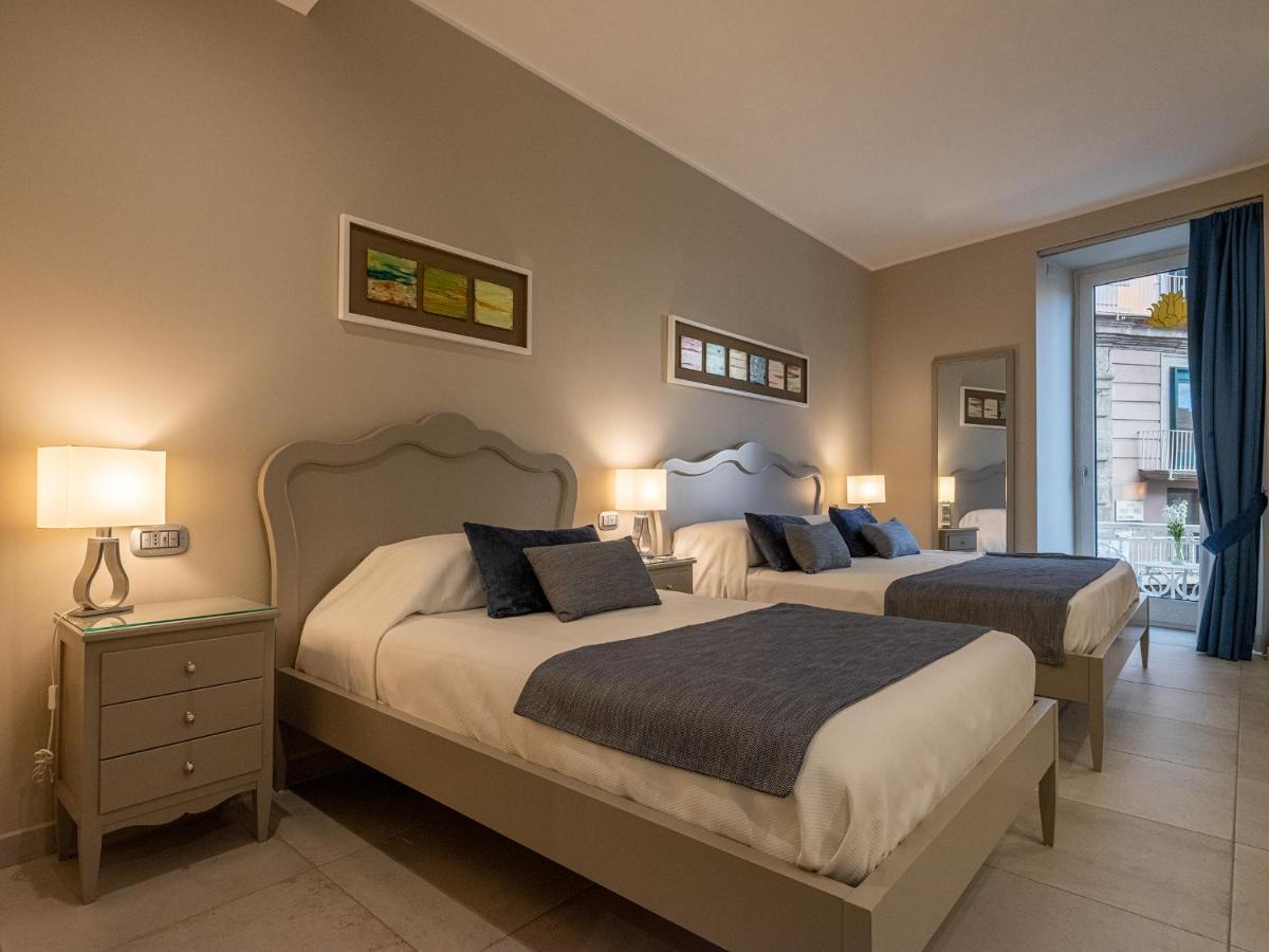 Residenza San Ferdinando Otel Napoli Dış mekan fotoğraf