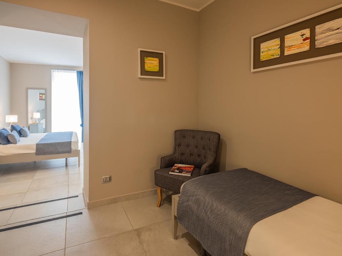 Residenza San Ferdinando Otel Napoli Dış mekan fotoğraf