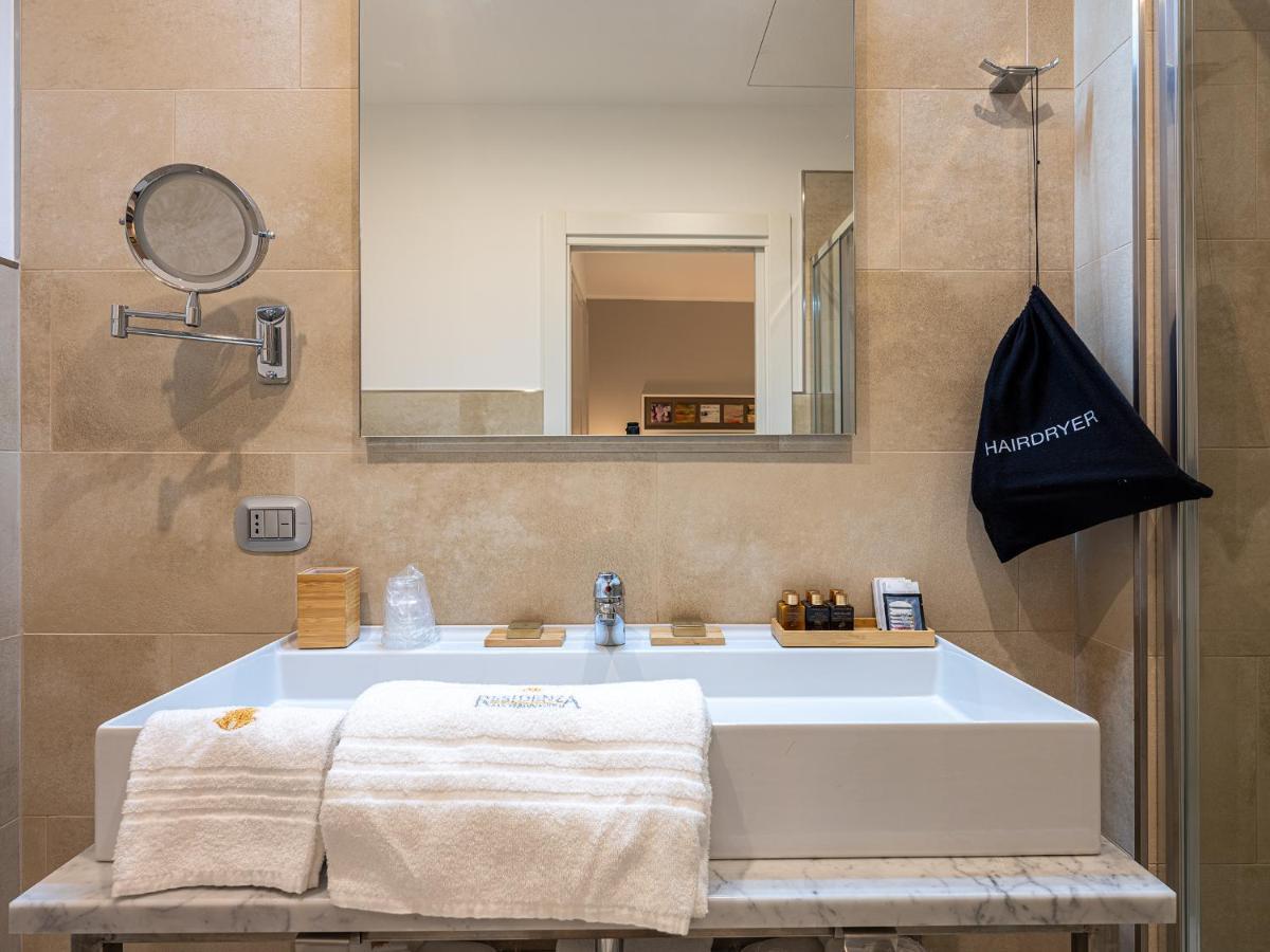 Residenza San Ferdinando Otel Napoli Dış mekan fotoğraf