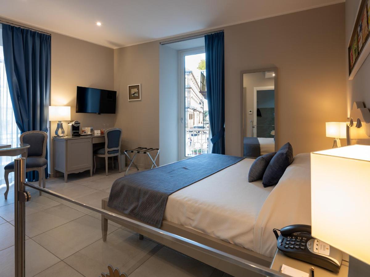 Residenza San Ferdinando Otel Napoli Dış mekan fotoğraf