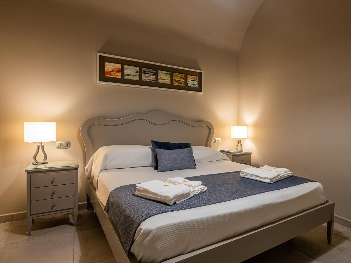 Residenza San Ferdinando Otel Napoli Dış mekan fotoğraf
